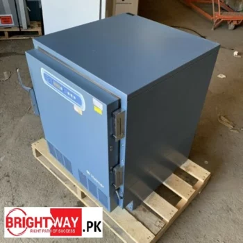 Low Temperature Laboratory freezer pic2